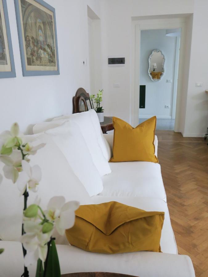 קומו Villa Crochat מראה חיצוני תמונה